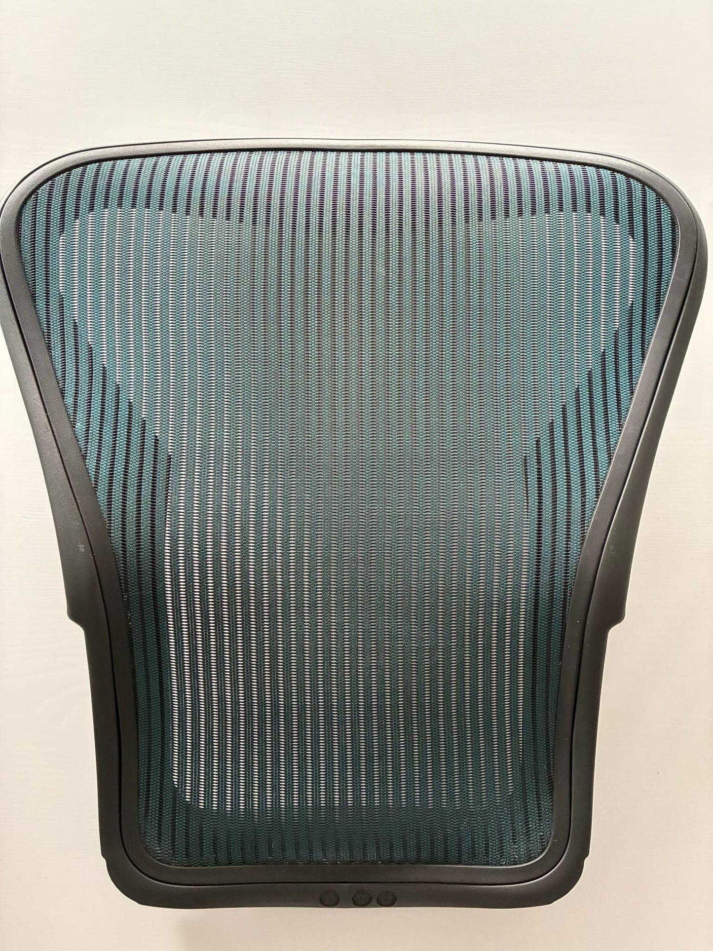 Aeron Classic Backrest – Size B, Carbon Black (3D01) - Used excellent condition