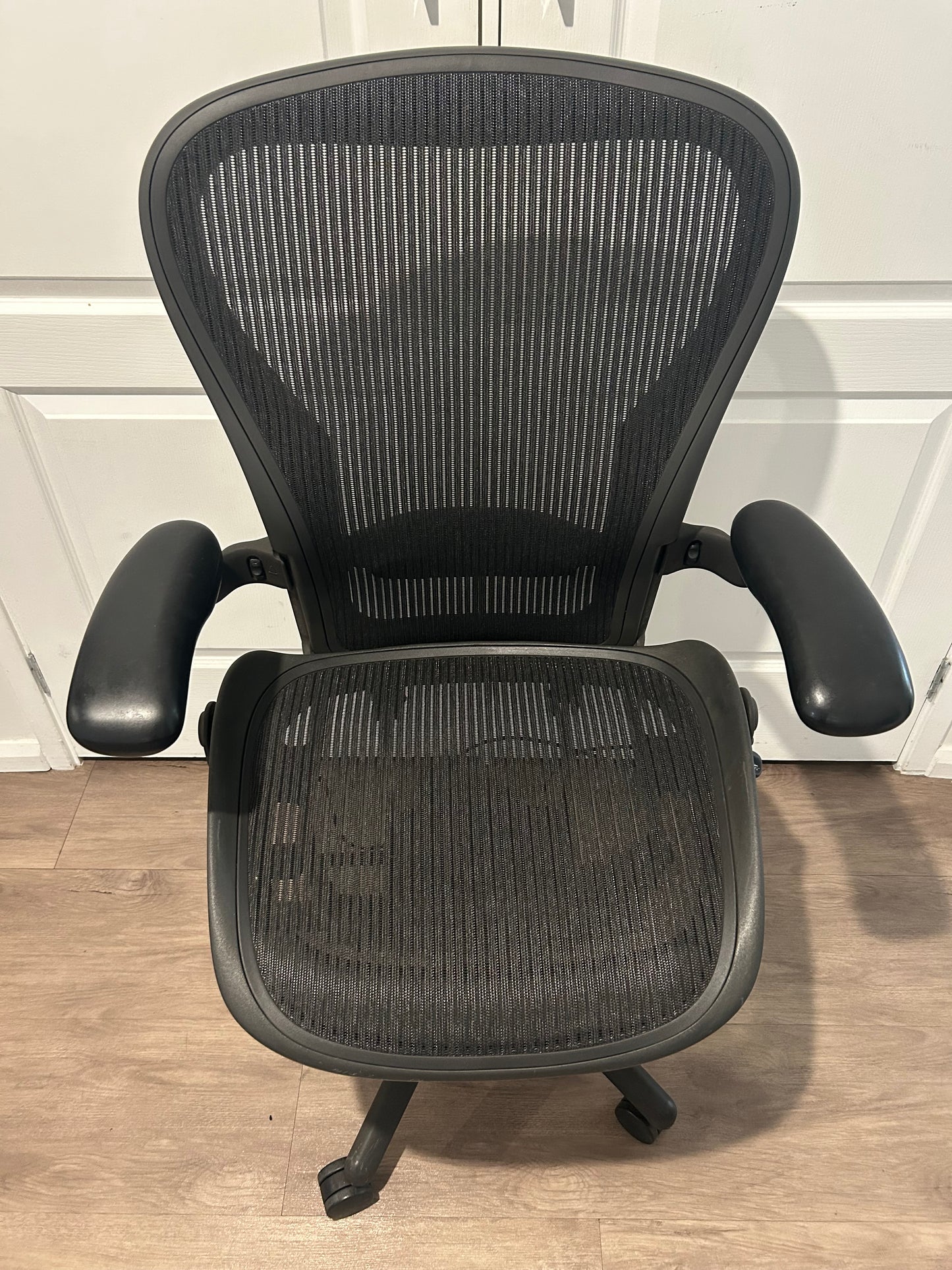 Herman Miller Aeron classic chair - Size C