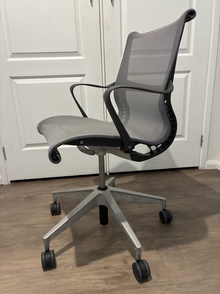 Herman Miller Setu office chair