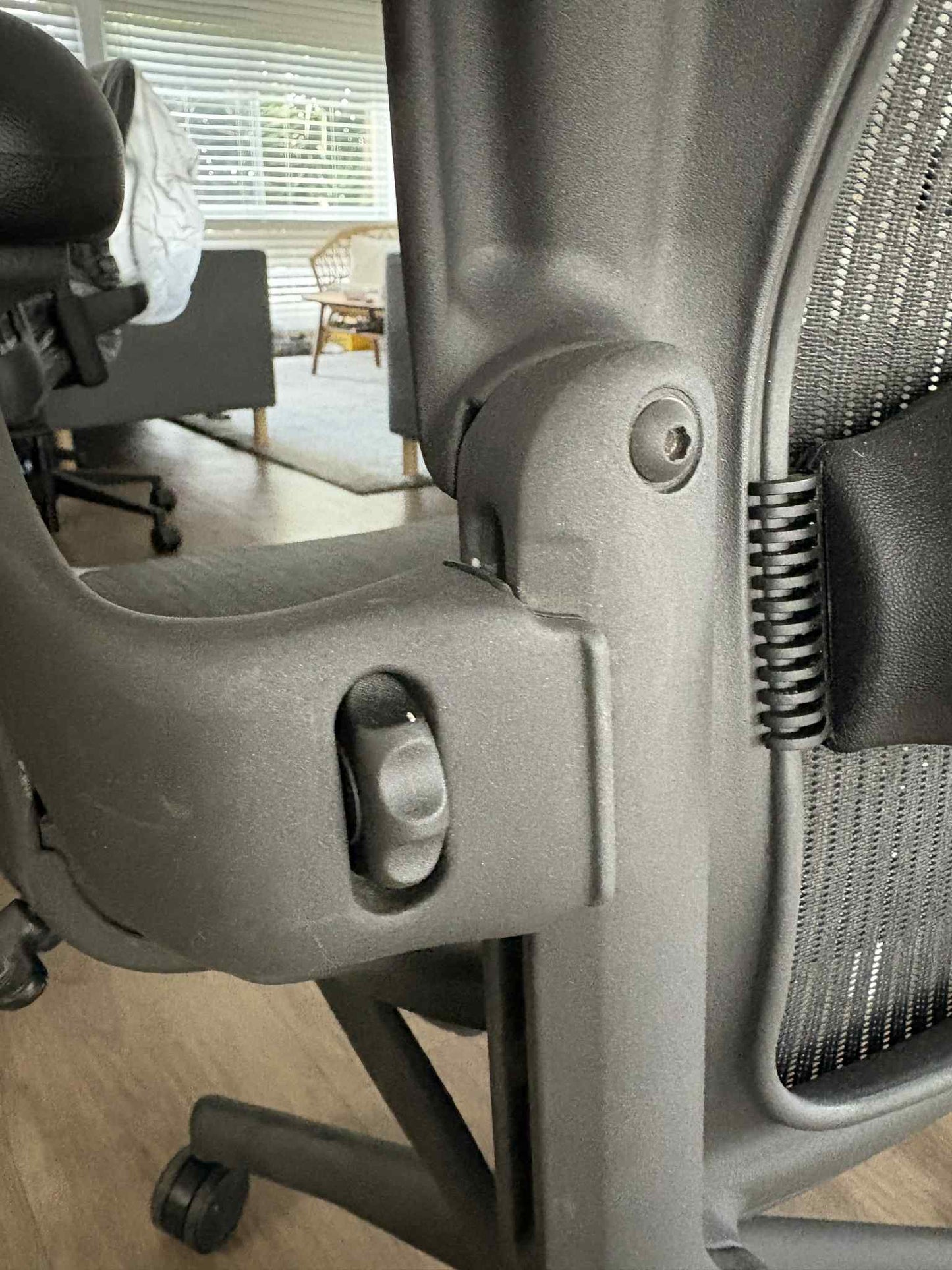 Herman Miller Aeron Office Chair Replacement Arm Bolts