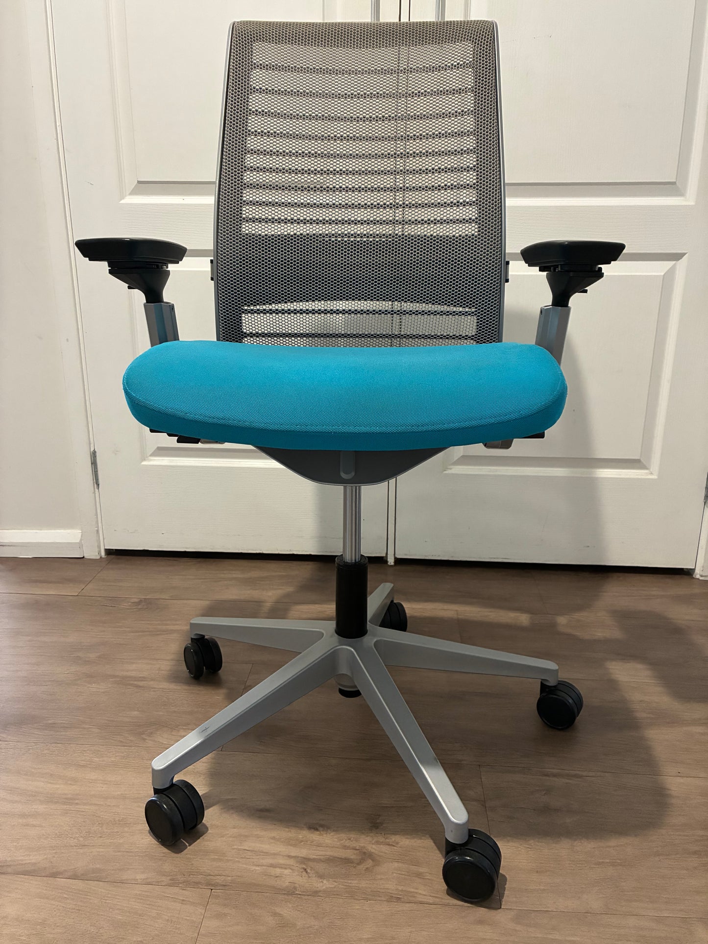 Steelcase Think V2 Office Chair