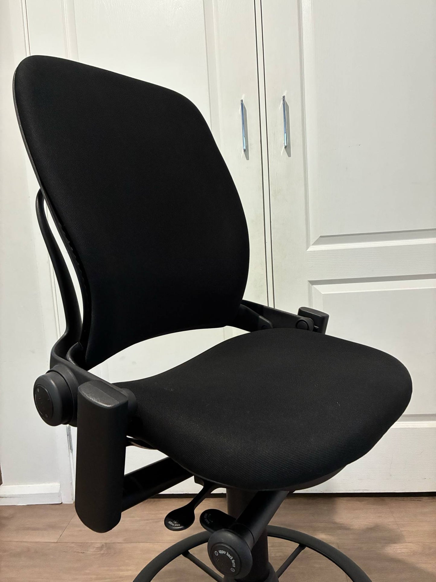 Steelcase Leap Ergonomic Office stool - without armrest
