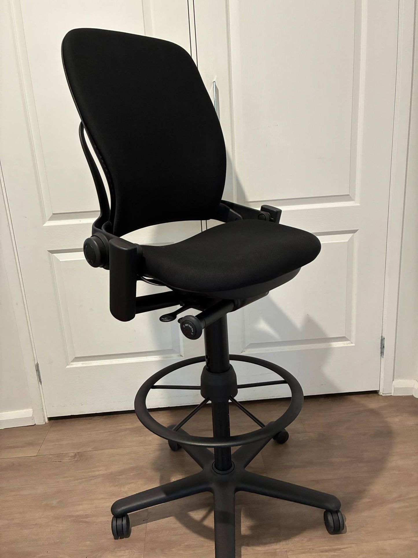 Steelcase Leap Ergonomic Office stool - without armrest