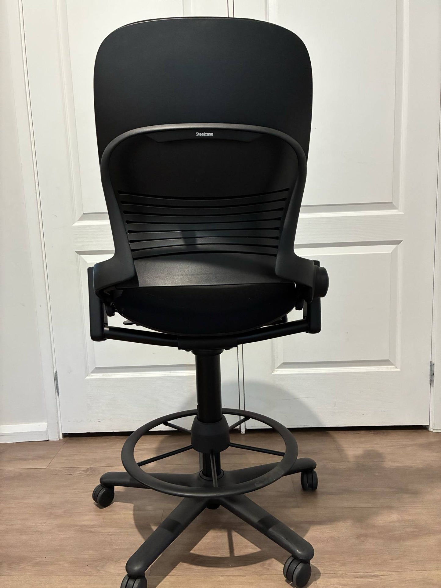 Steelcase Leap Ergonomic Office stool - without armrest
