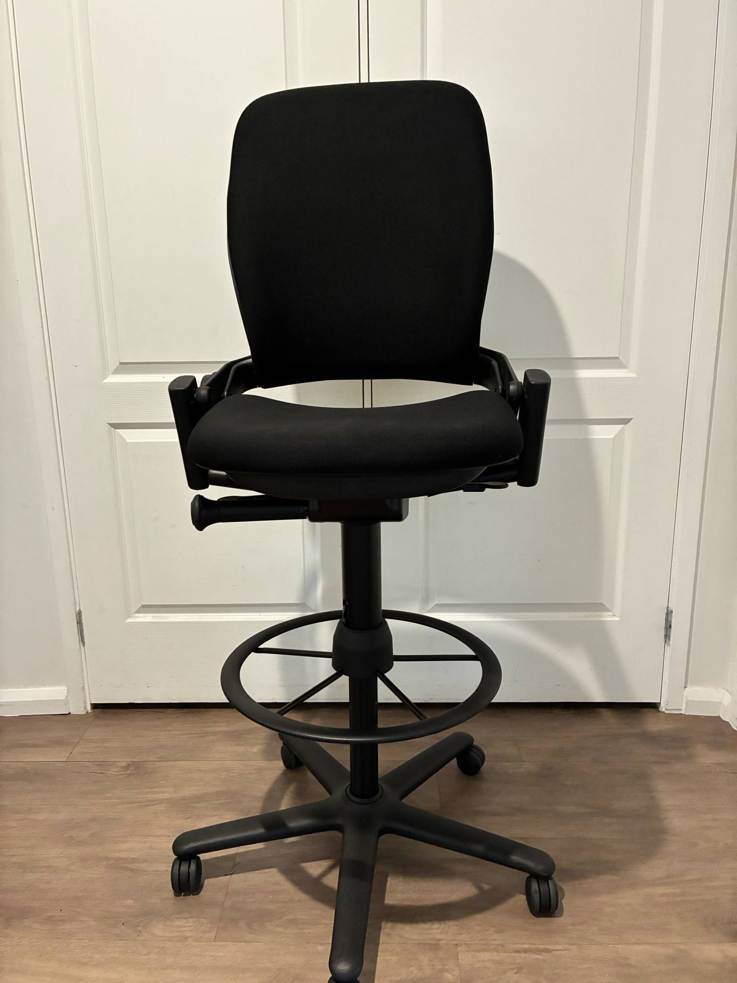 Steelcase Leap Ergonomic Office stool - without armrest