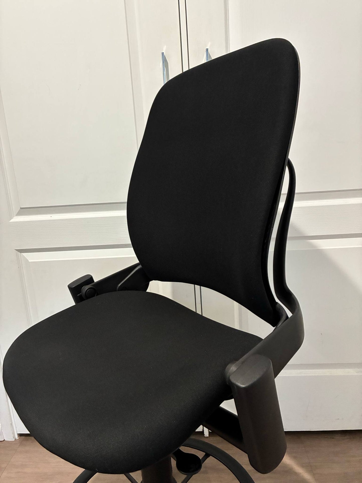 Steelcase Leap Ergonomic Office stool - without armrest