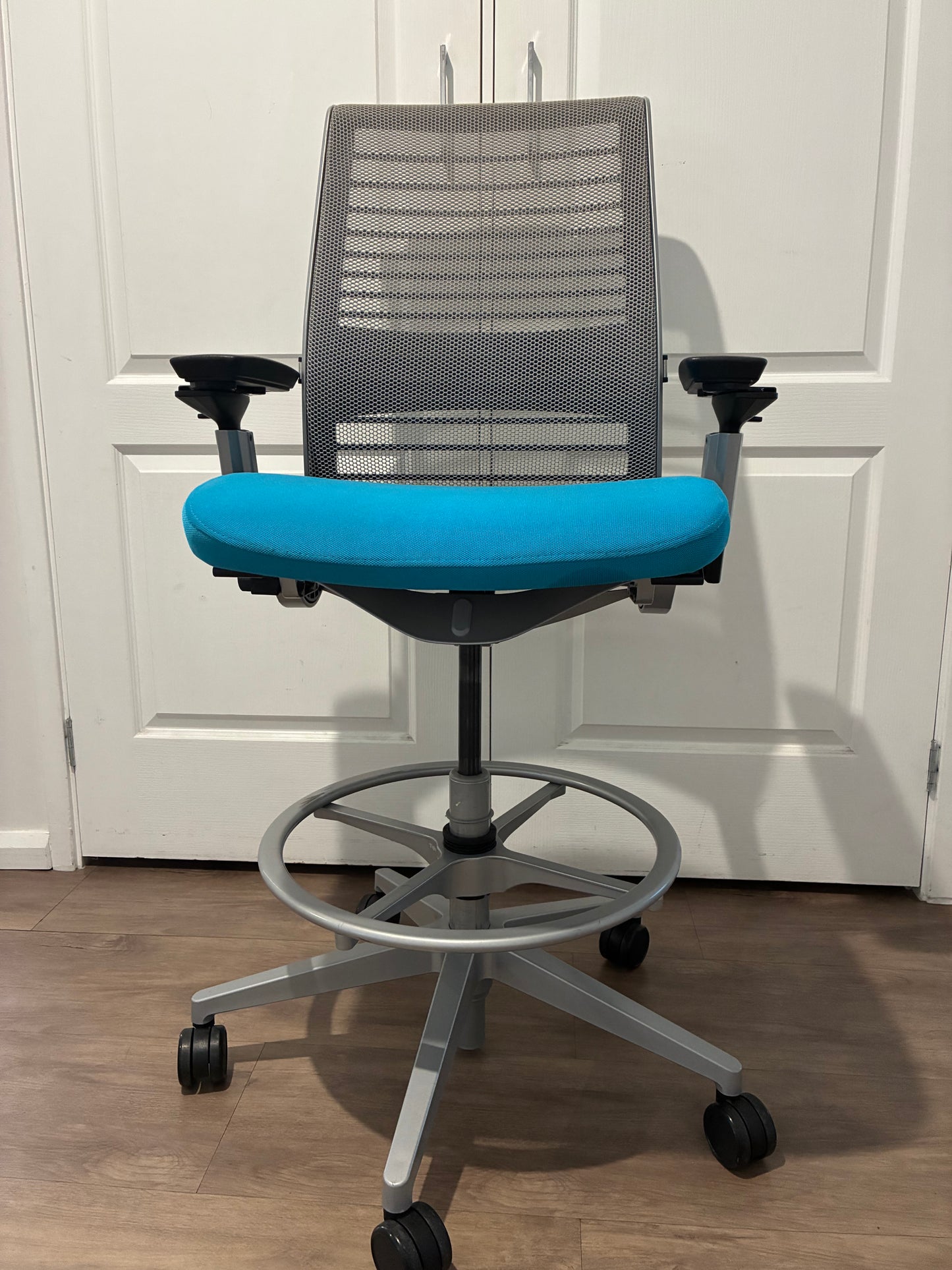 Steelcase Think V2 Office Stool