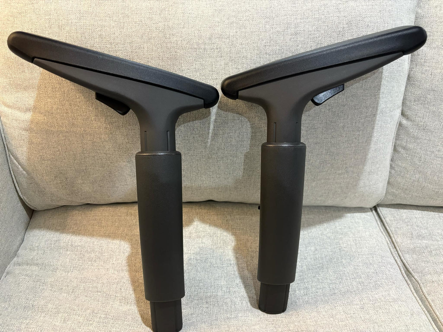 Genuine armrest for Herman Miller Embody chair