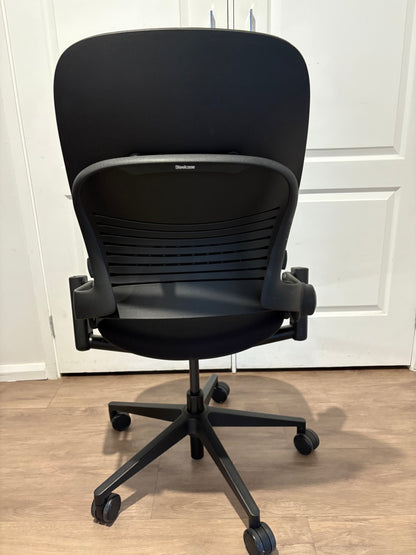 Steelcase Leap V2 Ergonomic office chair - without armrest
