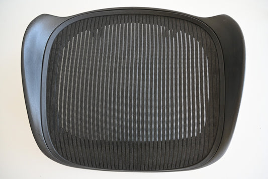 Genuine Aeron Classic Seat – Size B, Carbon Black (3D01) - Used excellent condition