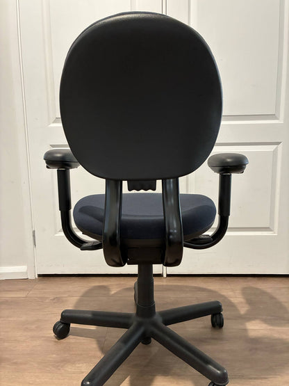Steelcase Criterion Ergonomic Office Chair