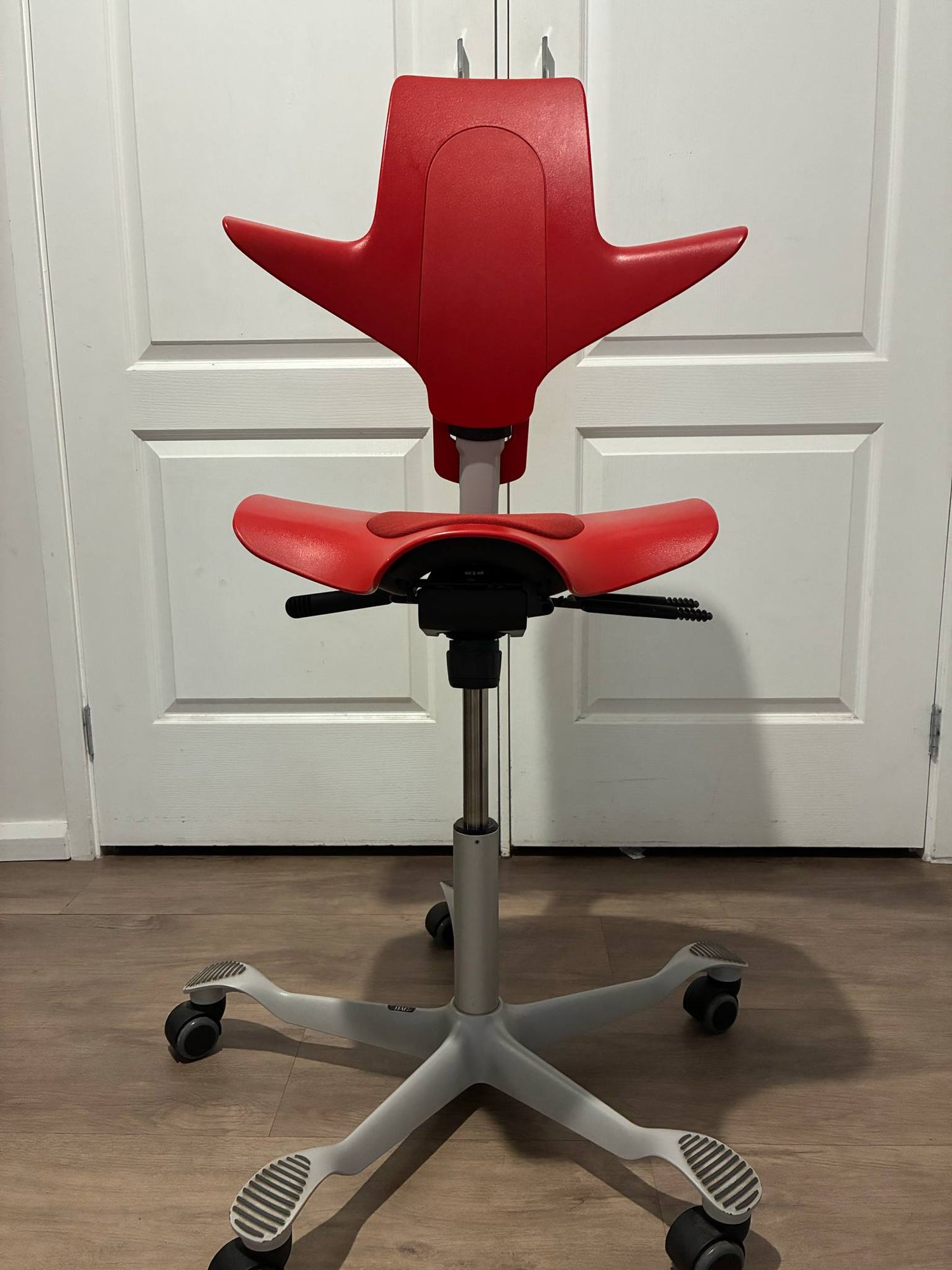 HÅG Capisco Puls 8010 Chair Ergonomic Saddle Seat
