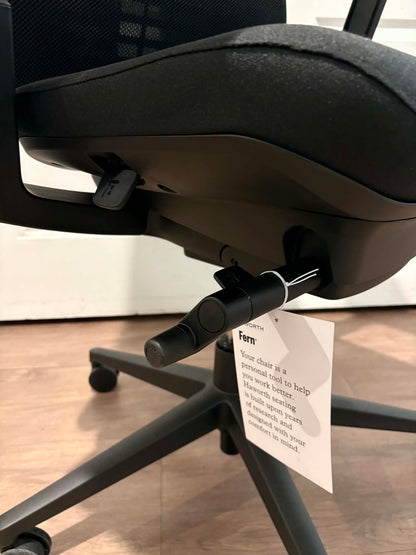 Haworth Fern Ergonomic Office Chair – New & Unused | Height Adjustable Arms