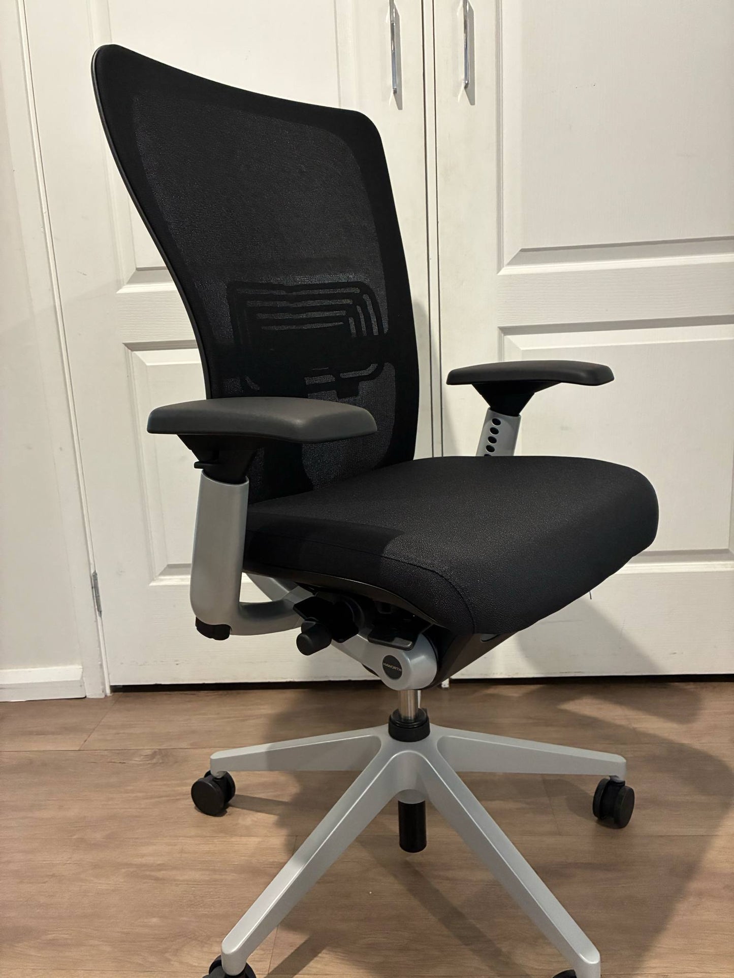Haworth Zody Ergonomics Office chair - Brand new
