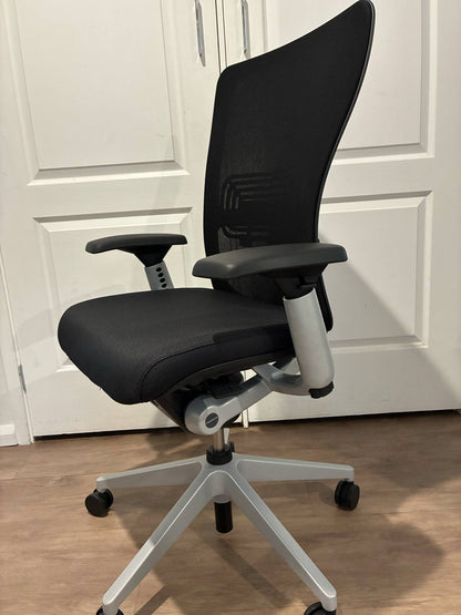 Haworth Zody Ergonomics Office chair - Brand new