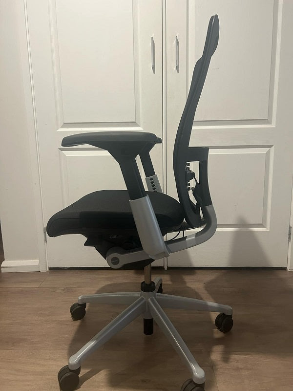 Haworth Zody Ergonomic chair