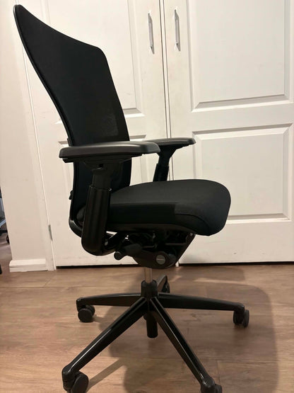 Refurbished Haworth Zody Ergonomic Office Chair – Black with 4D Armrests