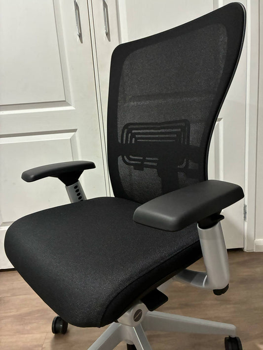 Haworth Zody Ergonomic chair - brand new unused