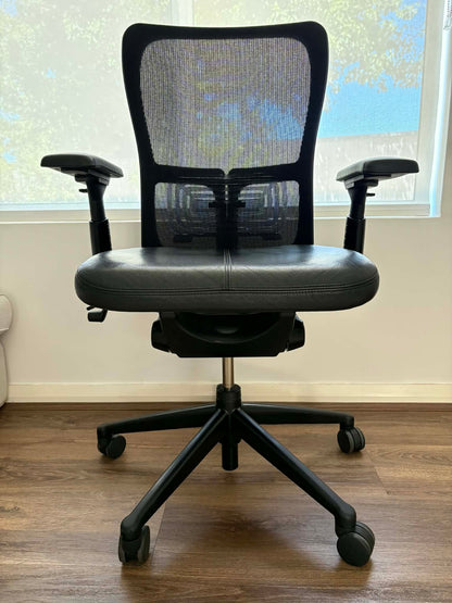 Haworth Zody ergonomic office chair - Leather