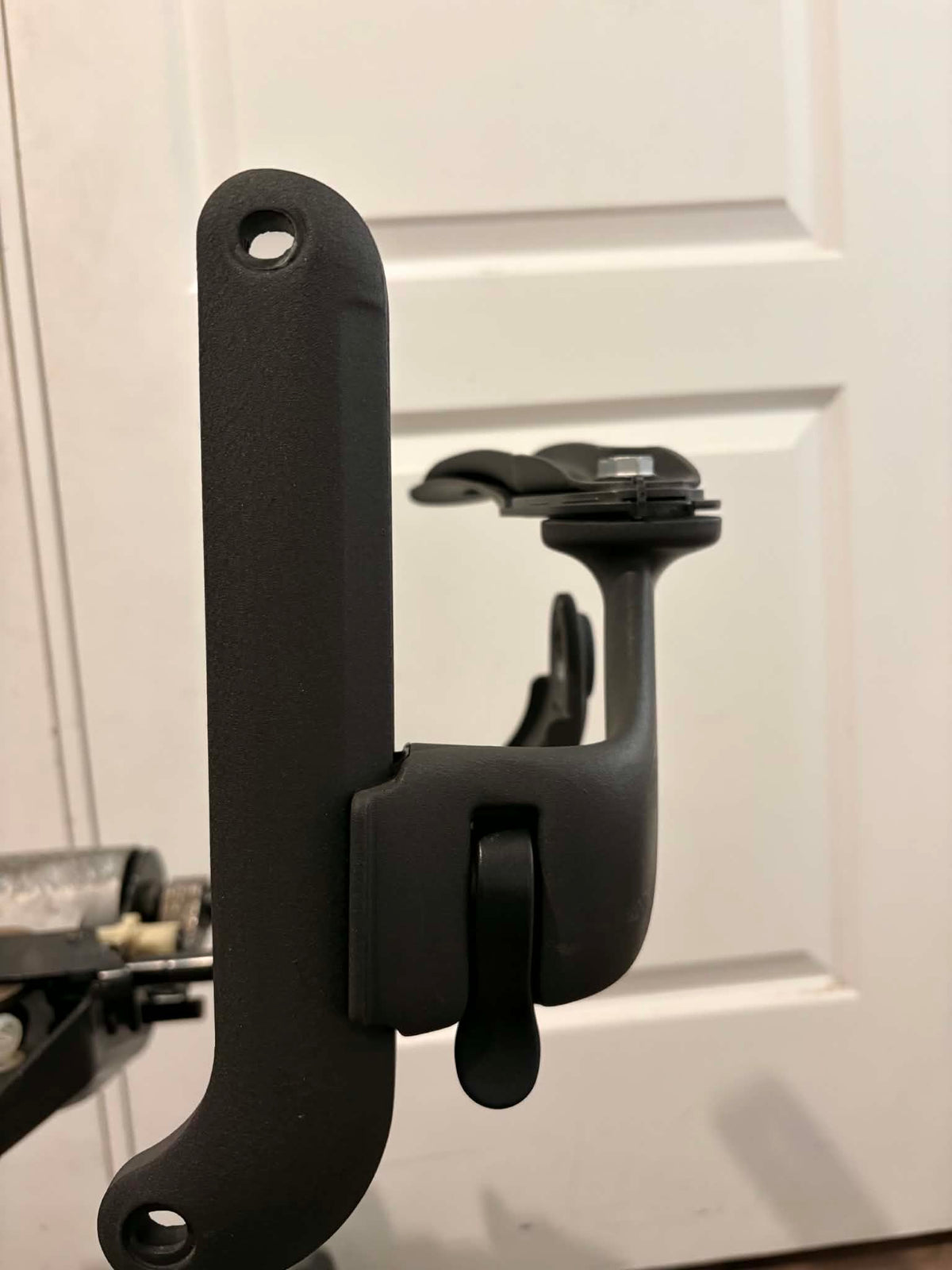 Used Herman Miller Aeron Classic Armrests Pair – Genuine Lever-Lock Adjustable Arms
