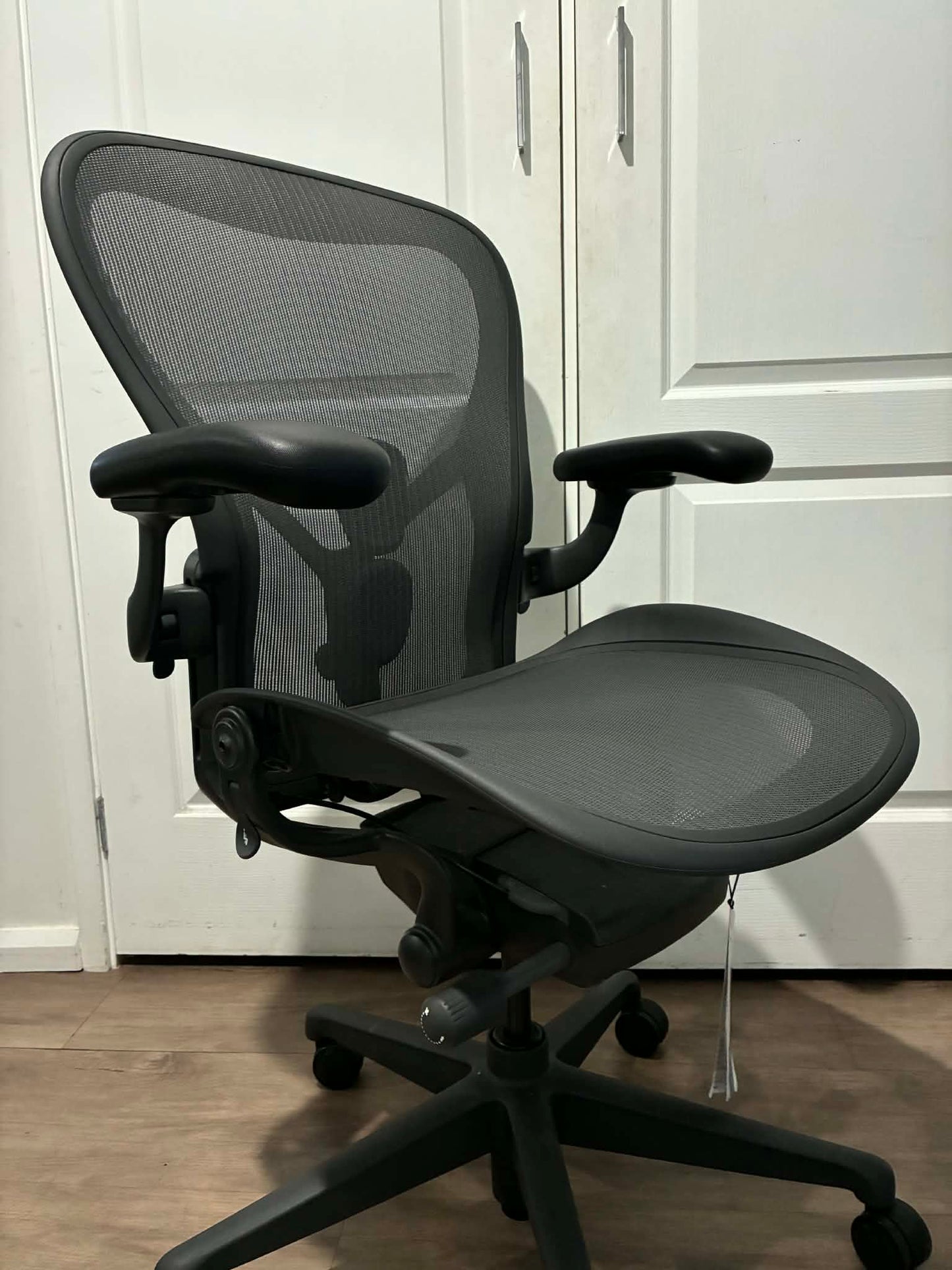 Herman Miller Aeron Remastered office chair - Brand new - Size C