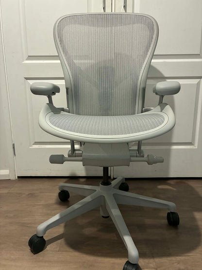 Herman Miller Aeron Remastered office chair - Brand new - Size C