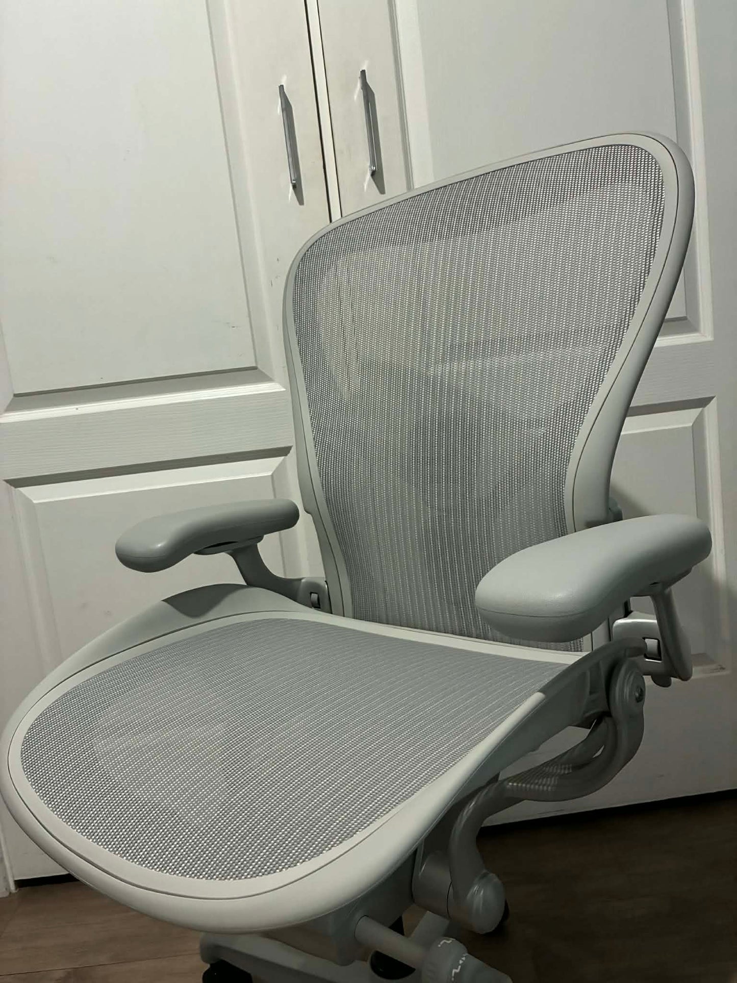 Herman Miller Aeron Remastered office chair - Brand new - Size C