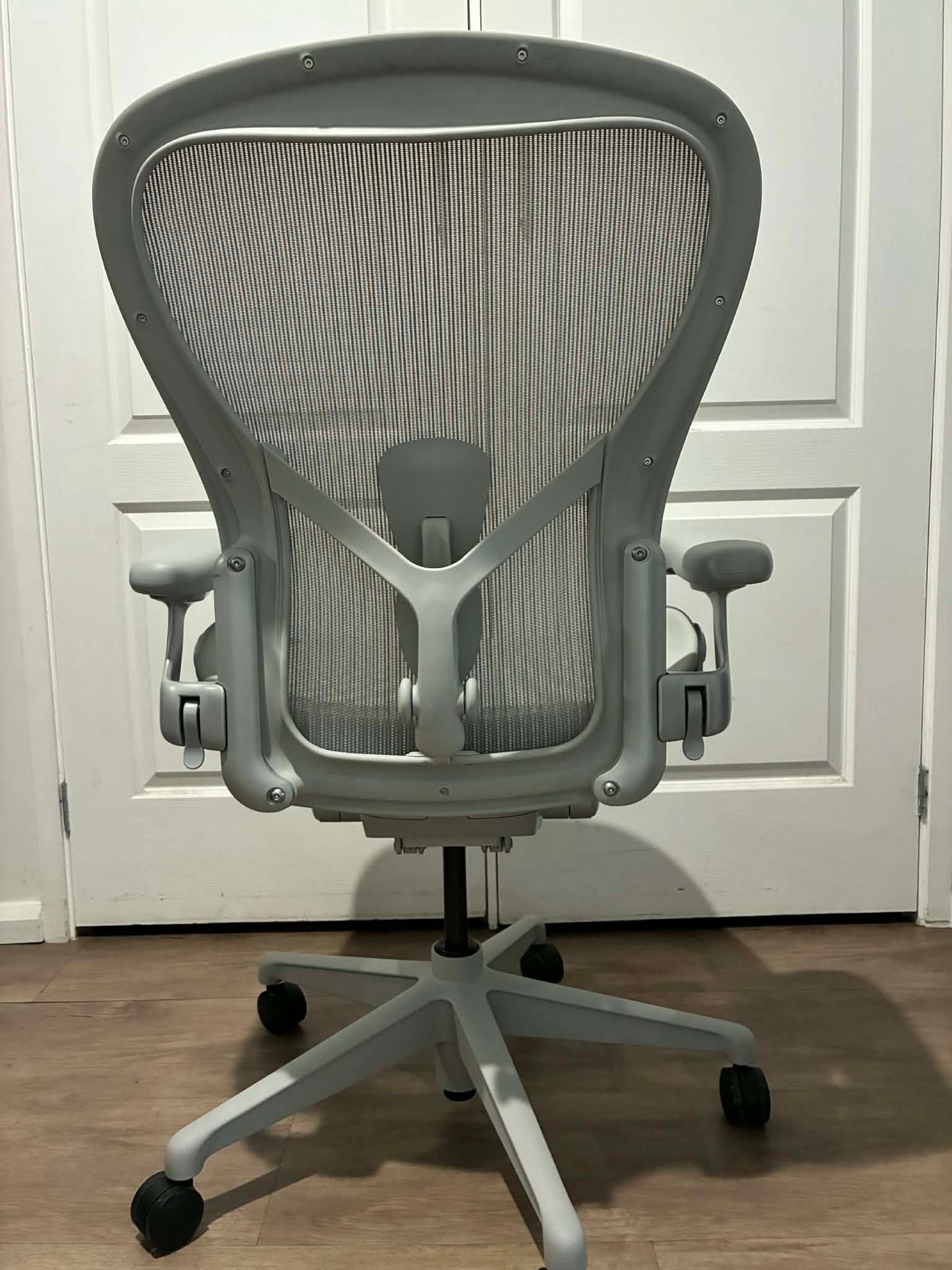 Herman Miller Aeron Remastered office chair - Brand new - Size C