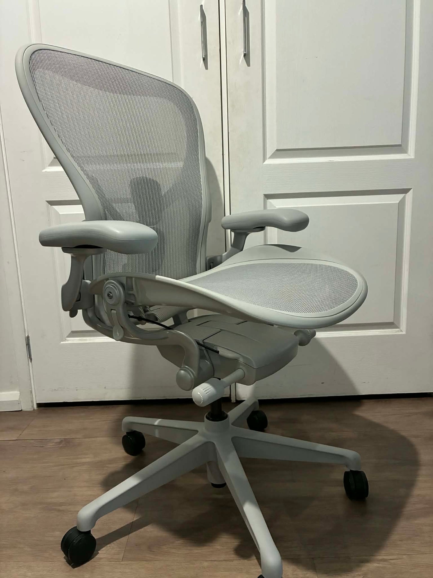 Herman Miller Aeron Remastered office chair - Brand new - Size C