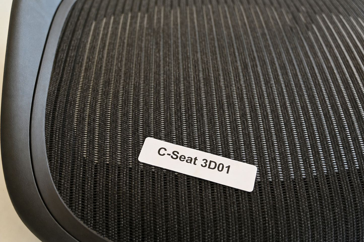 Genuine Herman Miller Aeron Classic Seat Size C – Graphite 3D01 | Brand New