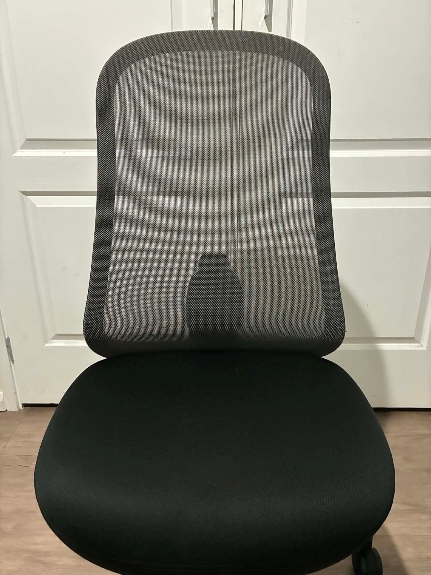 Herman Miller Lino Ergonomic Office Chair - Without armrs