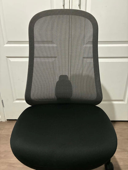 Herman Miller Lino Ergonomic Office Chair - Without armrs