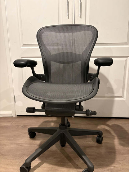 Herman Miller Aeron Remastered Chair – Size B, Graphite – Excellent Used Condition