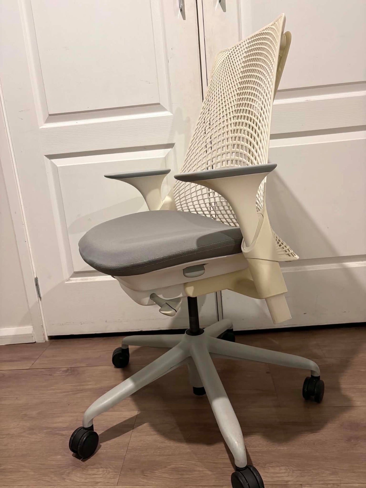 Herman Miller Sayl Ergonomic Office Chair – Fully Functional | Professionally Cleaned | Good condition