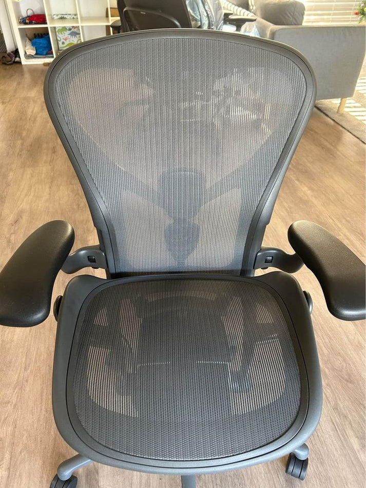 Herman Miller Aeron Remastered Chair – Size B, Graphite – Excellent Used Condition