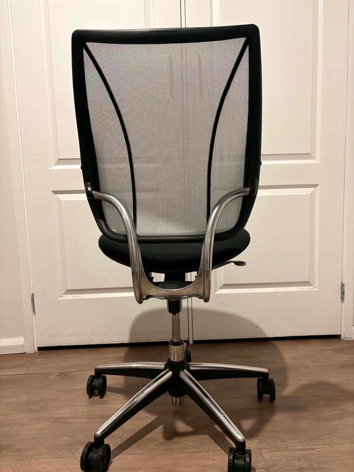 Humanscale Liberty Chair | Used Ergonomic Office Chair | Premium Mesh Task Chair | Without armrest