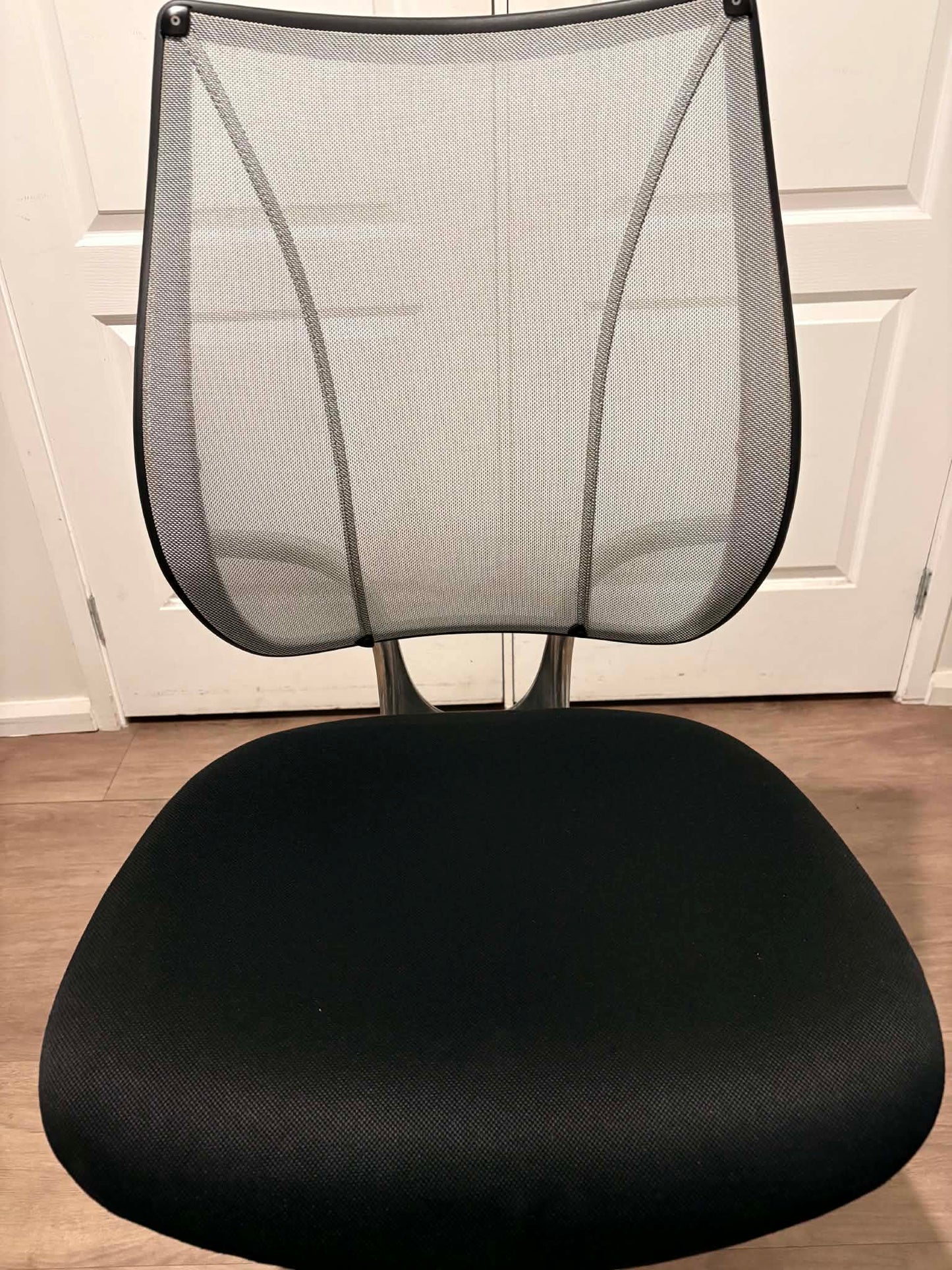 Humanscale Liberty Chair | Used Ergonomic Office Chair | Premium Mesh Task Chair | Without armrest