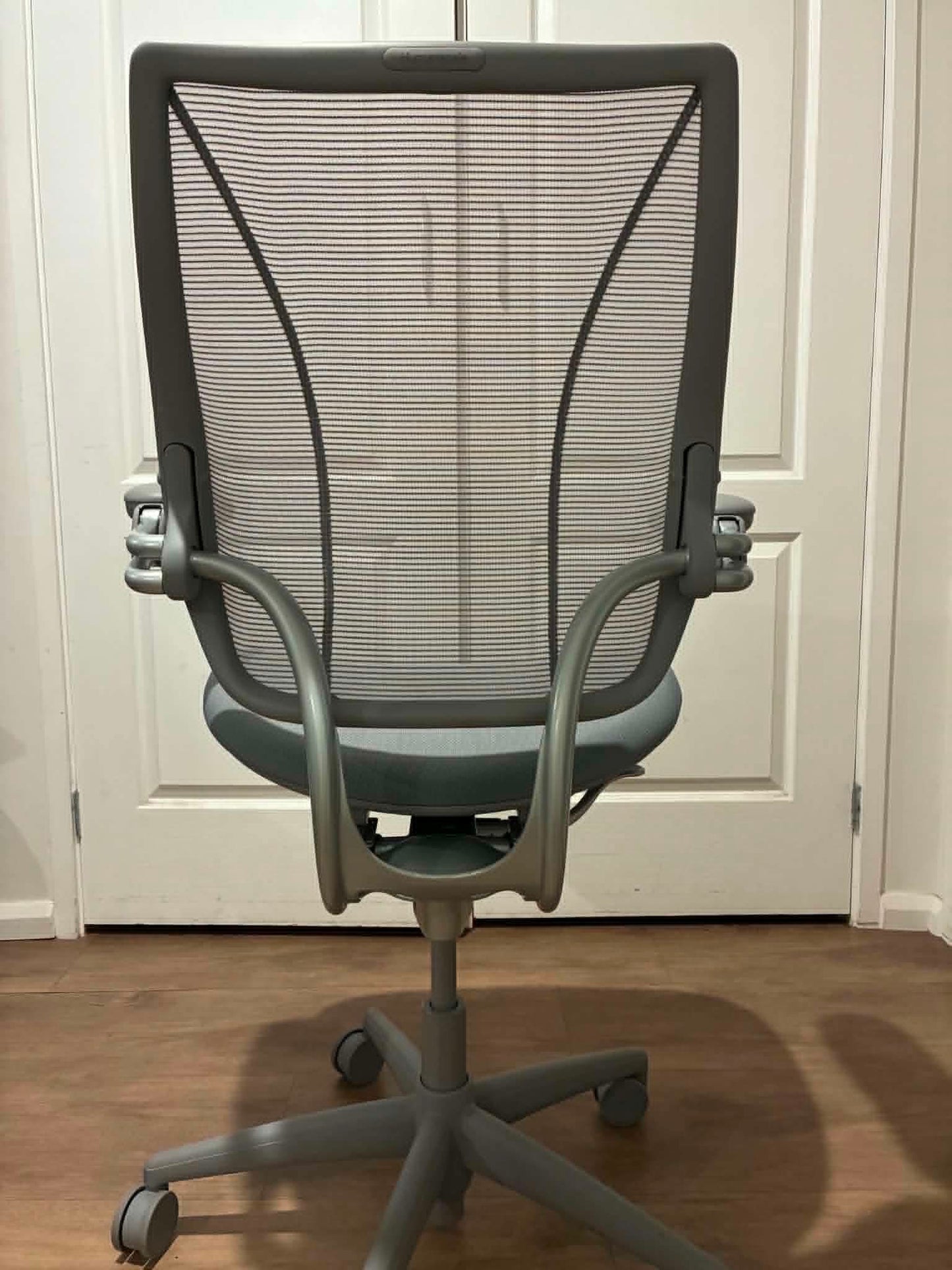 Humanscale Liberty Chair | Used Ergonomic Office Chair | Premium Mesh Task Chair