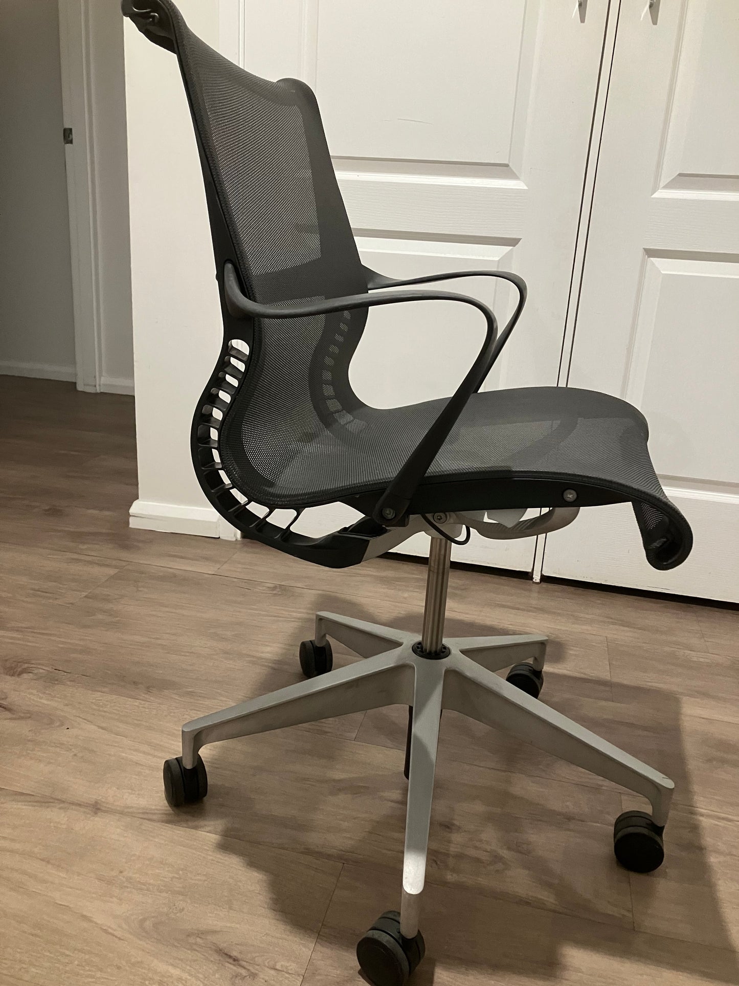 Herman Miller Setu office chair