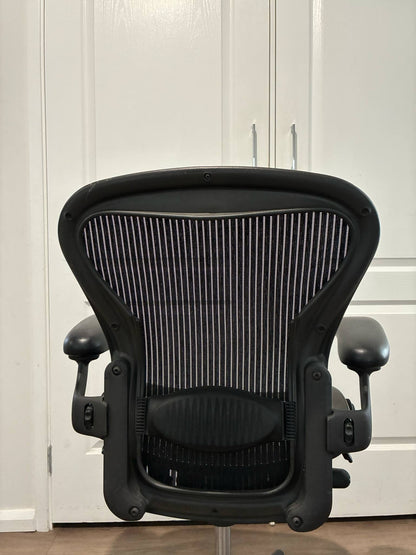 Herman Miller Aeron Ergonomic Office Chair – Used, Excellent condition - size B
