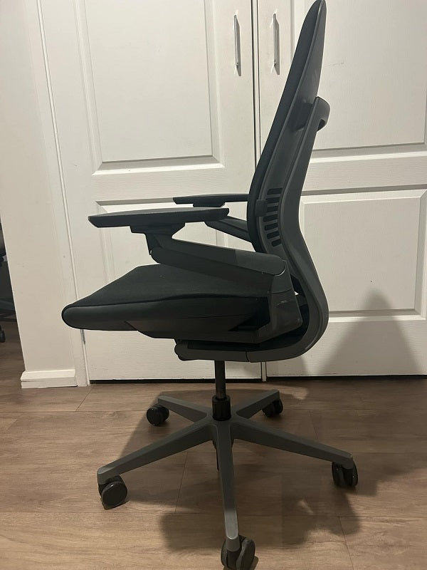 Steelcase Gesture chair - ex-demo chair