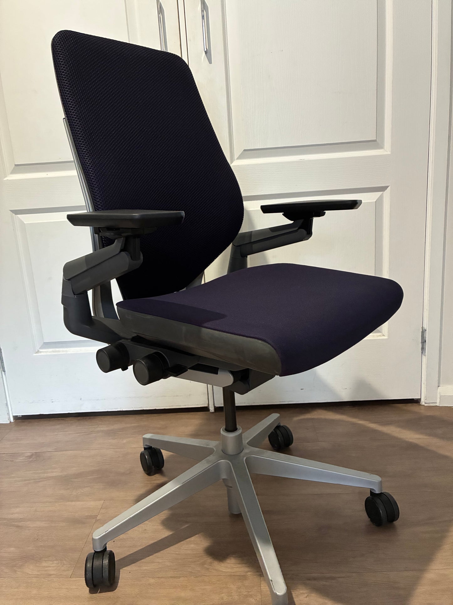 Steelcase Gesture Ergonomic Office Chair (Used Like New) | Premium Office Chair Australia
