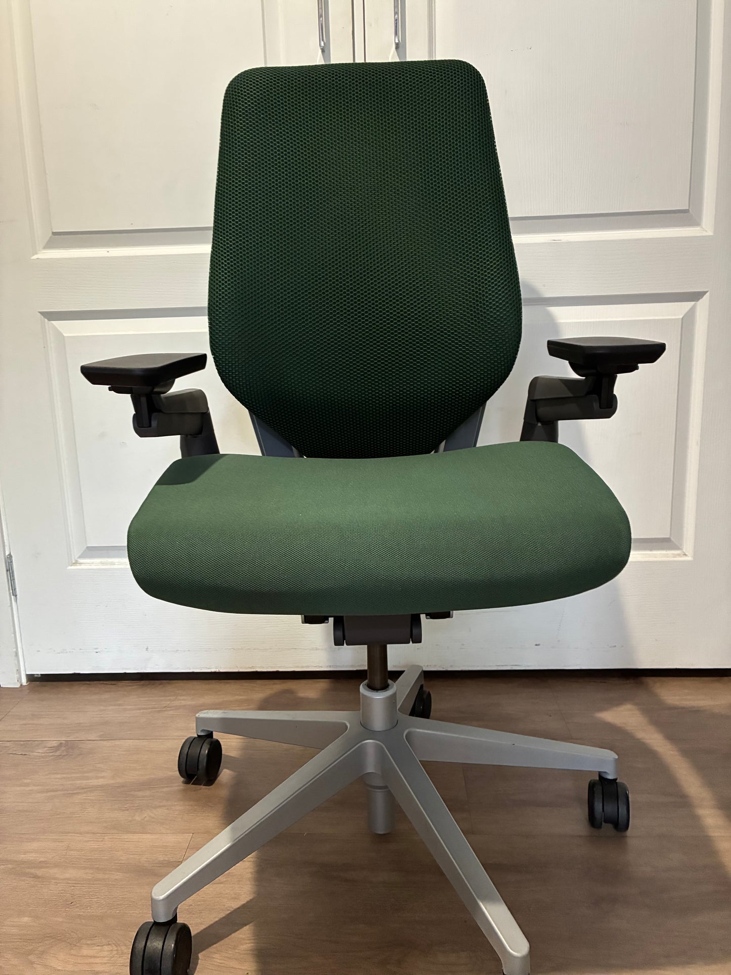 Steelcase Gesture Ergonomic Office Chair (Used Like New) | Premium Office Chair Australia