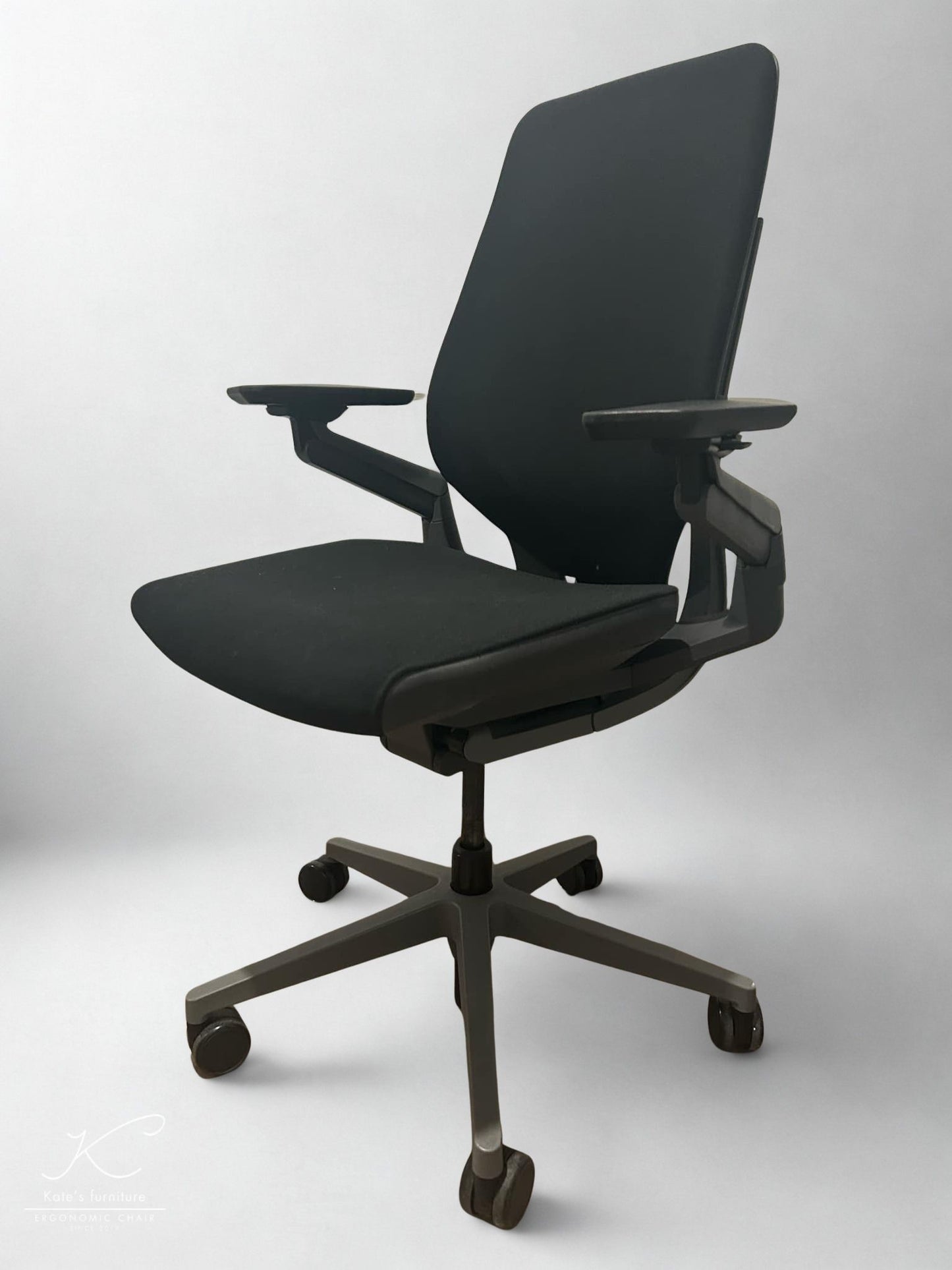Steelcase Gesture Ergonomic Office Chair – Fully Refurbished
