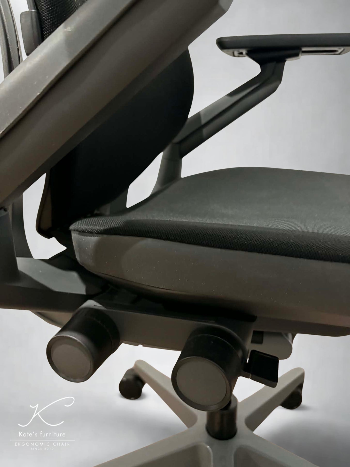 Steelcase Gesture Ergonomic Office Chair – Fully Refurbished
