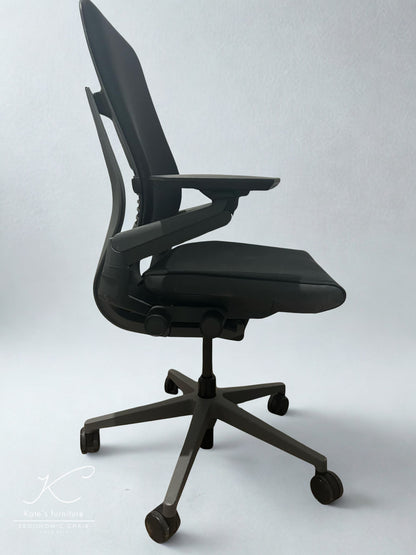 Steelcase Gesture Ergonomic Office Chair – Fully Refurbished