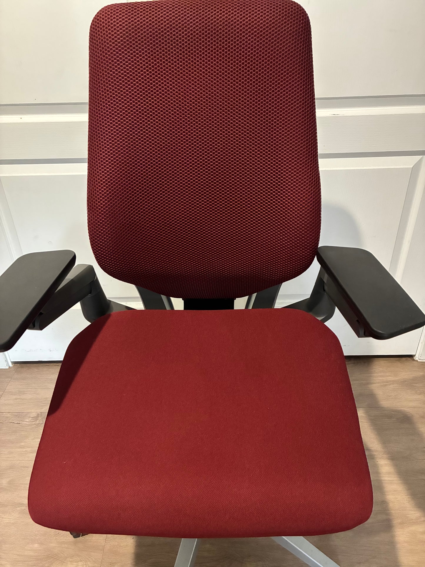 Steelcase Gesture Ergonomic Office Chair (Used Like New) | Premium Office Chair Australia