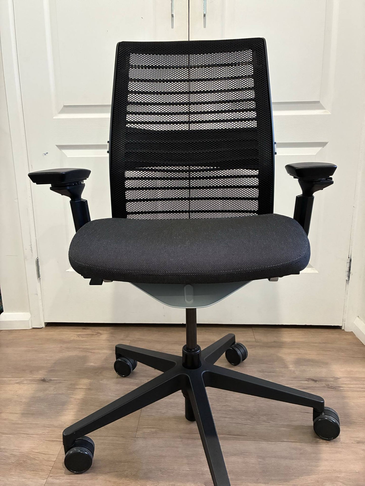 Steelcase Think V2 Office Chair