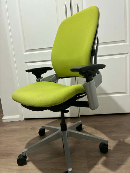 Steelcase Leap V2 ergonomic office chair - Green colour