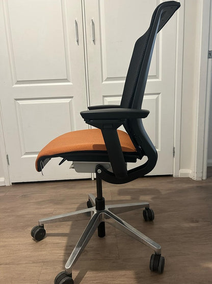 Steelcase Think V1 Ergonomic Chair